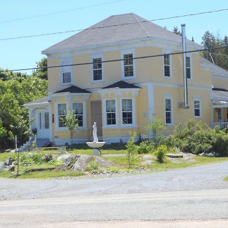 Deer Island Inn Lords Cove エクステリア 写真